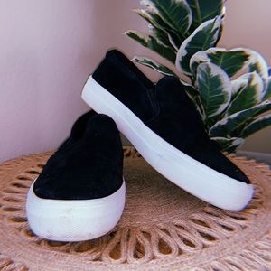 Steve Madden Slip-ons